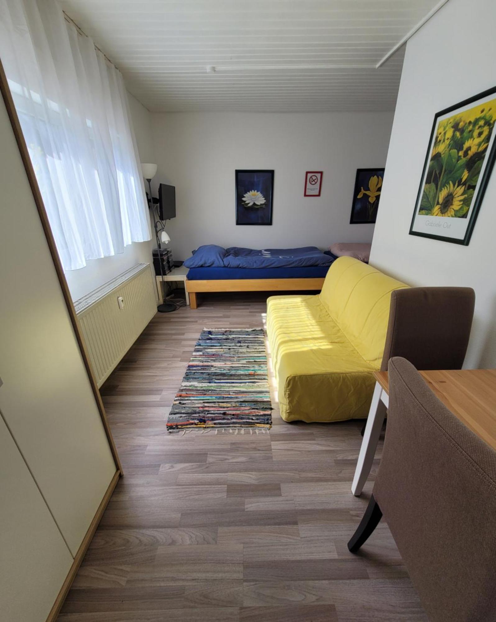 Messezimmer am Thewissenweg Düsseldorf Exterior foto